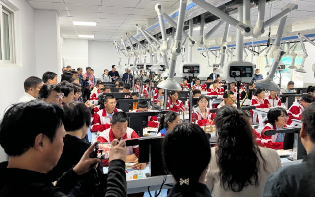 教育的数字化网络化等特点使其较传统教育管理更加透明